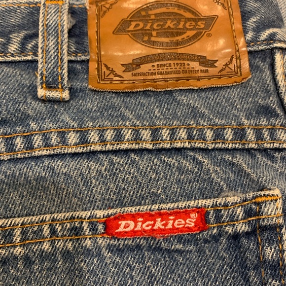 Dickies Regular Fit Straight Leg Jeans C993RNB Blue, Size 38 x 32 - Picture 9 of 10